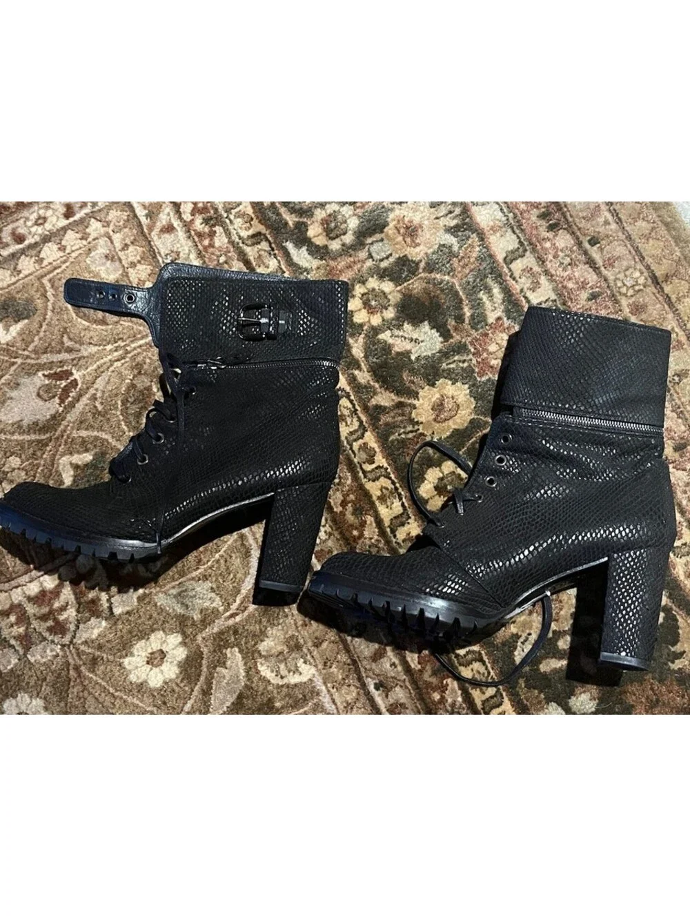 Stuart Weitzman Black Reptile Platform Lace Up Boots Women's 7.5 Estimated
